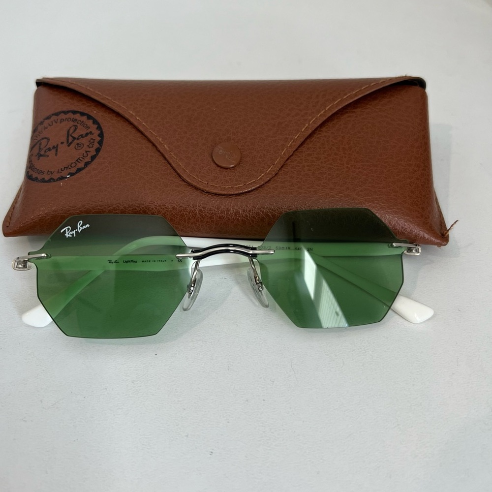 Octagonal Green Sun Glasses